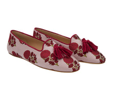 Carica l'immagine nel visualizzatore di Gallery, BRIGITTE – Broccato Fiori Corallo