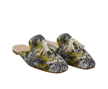 Carica l'immagine nel visualizzatore di Gallery, URSULA – Broccato Foliage Nero/Giallo