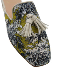 Carica l'immagine nel visualizzatore di Gallery, URSULA – Broccato Foliage Nero/Giallo