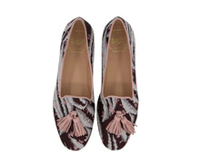 Carica l'immagine nel visualizzatore di Gallery, BRIGITTE – Broccato Giappone Vinaccia