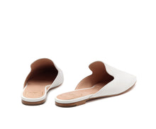 Carica l'immagine nel visualizzatore di Gallery, VIRNA - Nappa Latte