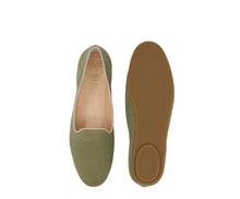 Carica l'immagine nel visualizzatore di Gallery, AUDREY –  Camoscio Salvia