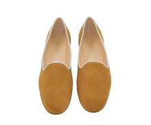 Carica l'immagine nel visualizzatore di Gallery, AUDREY – Camoscio Senape