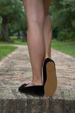 Carica l'immagine nel visualizzatore di Gallery, BRIGITTE – Velluto e Camoscio Nero