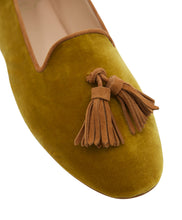 Carica l'immagine nel visualizzatore di Gallery, BRIGITTE – Velluto Senape