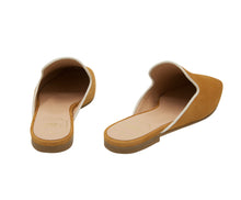 Carica l'immagine nel visualizzatore di Gallery, KATHARINE –  Camoscio Senape