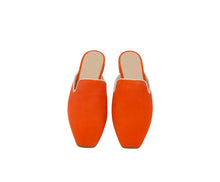 Carica l'immagine nel visualizzatore di Gallery, KATHARINE – Camoscio Arancio