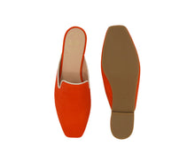 Carica l'immagine nel visualizzatore di Gallery, KATHARINE – Camoscio Arancio