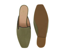 Carica l'immagine nel visualizzatore di Gallery, KATHARINE –  Camoscio Salvia e Nero