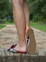 Carica l'immagine nel visualizzatore di Gallery, URSULA – Broccato Giappone Vinaccia