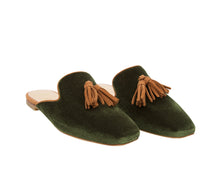 Carica l'immagine nel visualizzatore di Gallery, URSULA – Velluto Verde Militare