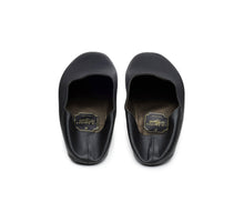 Carica l'immagine nel visualizzatore di Gallery, HOME SLIPPER DONNA -  Pelle saffiano e Raso Nero/Verde