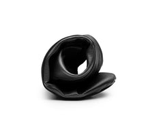 Carica l'immagine nel visualizzatore di Gallery, HOME SLIPPER DONNA -  Pelle saffiano e Raso Nero/Verde