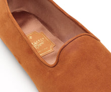 Carica l'immagine nel visualizzatore di Gallery, HOME SLIPPER UOMO - Camoscio e Raso Cuoio