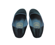 Carica l'immagine nel visualizzatore di Gallery, HOME SLIPPER UOMO - Velluto e Raso Verde Smeraldo