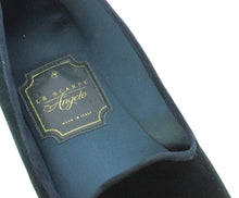 Carica l'immagine nel visualizzatore di Gallery, HOME SLIPPER UOMO - Velluto e Raso Verde Smeraldo