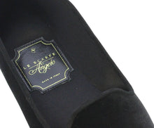 Carica l'immagine nel visualizzatore di Gallery, HOME SLIPPER UOMO - Velluto e Raso Nero